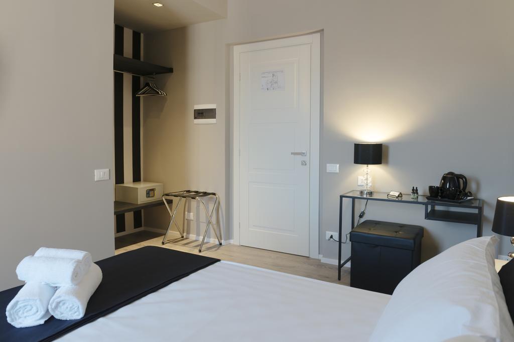 Residenza Edoardo I Hotel Rome Exterior photo