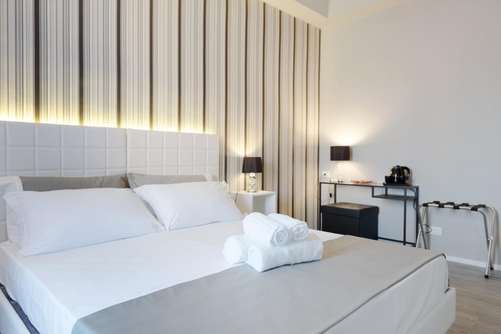 Residenza Edoardo I Hotel Rome Room photo